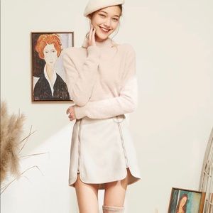 Chic cream suede A-line skirt
